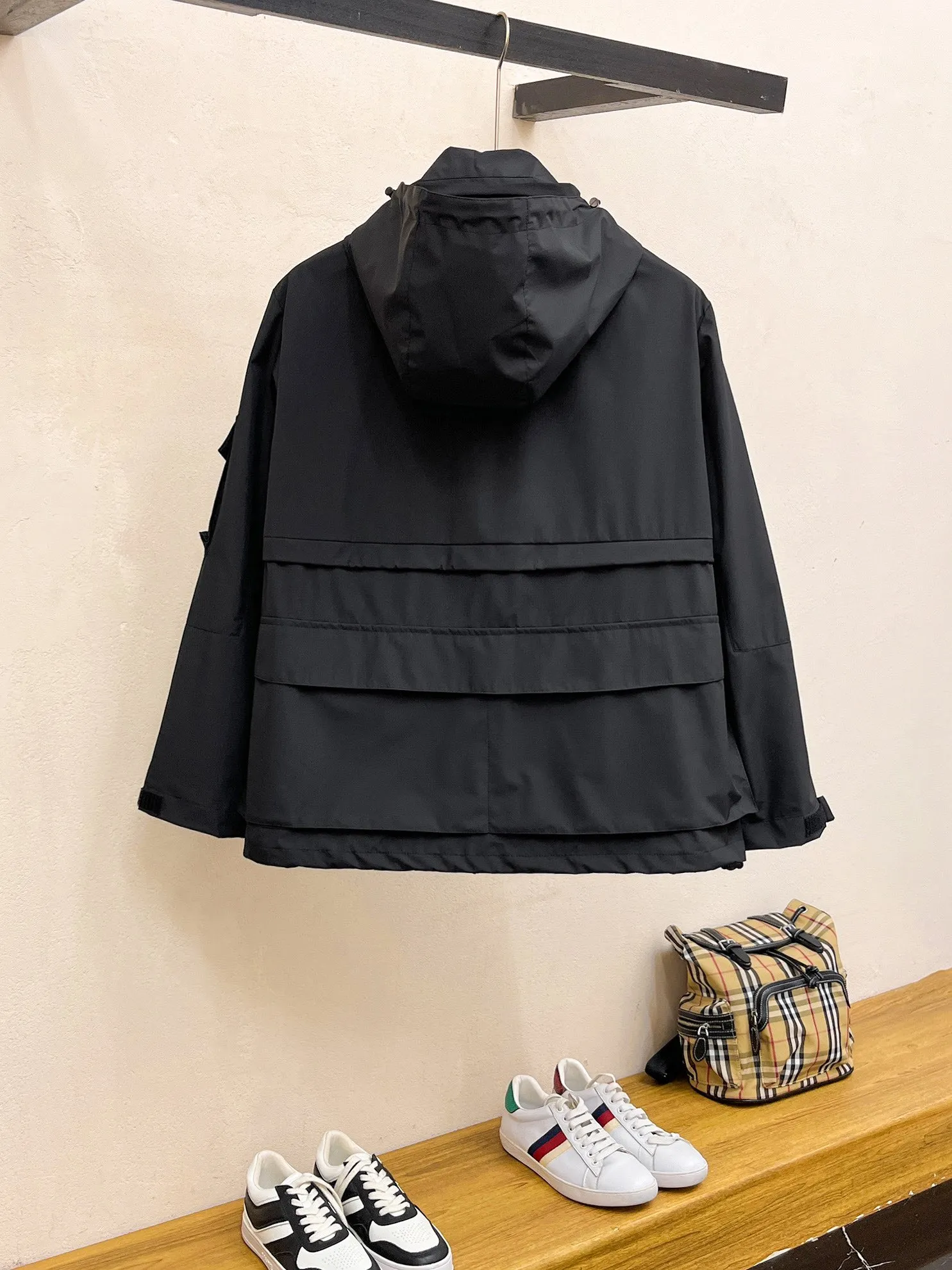 Same Style， ， 2026 New Arrival ， Original Premium Breathable ， ， ， Quality。 ， Sizes：M～3XL